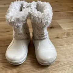 ハローキティー　スノーブーツ