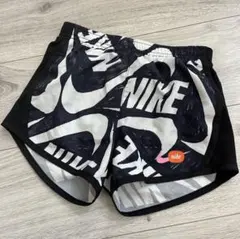 NIKE DRI-FIT ショートパンツ 110-116