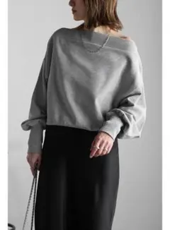 【2025SS】ボンジュールサガン フィンガーホール付きオフショルスウェット