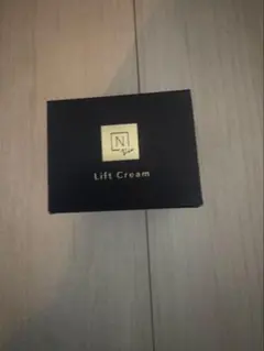 未使用品　N organicオーガニック Vie ヒアルアップ リフトクリーム