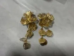 Item thumbnail for item b3e7e786-f77a-47aa-b341-c244c25a0ef5