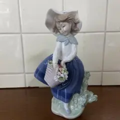 M*✳様 希少リヤドロ 陶器製 フィギュア 置物 少女とアヒル 花かご