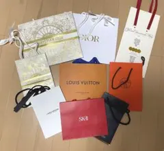 高級ブランド ハイブランド ショップ袋 7枚　Dior 限定ショッパーのサムネイル