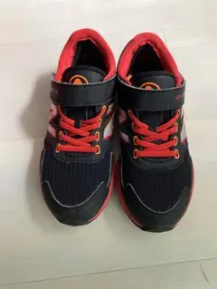 New Balance ハンゾーデザイン18.5cm美品