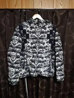 2025年最新】MARCELO BURLON メンズ ダウンジャケットの人気アイテム