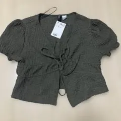 H&M エイチアンドエム　ショート丈　ボレロ　カーディガン　トップス　グリーンのサムネイル