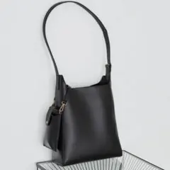 andemiu ポーチセット　ワンショルダーA4バッグのサムネイル