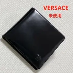 未使用VERSACEヴェルサーチ　パテントレザー二つ折り財布　ブラック　黒のサムネイル