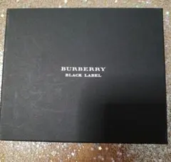 BURBERRY BLACK LABEL　二つ折り財布のサムネイル