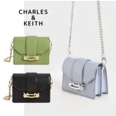 【日本未入荷】CHARLES & KEITH ショルダーバッグ ライトブルーのサムネイル