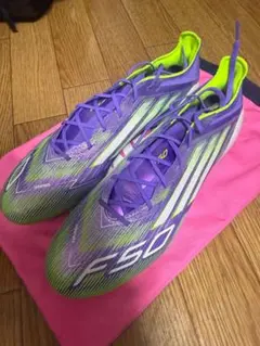 アディダス f50 fg サッカーシューズ 紫/緑