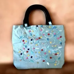 刺繍ミニバッグ