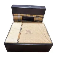 新品未使用】Burberry's ウール混掛け布団 150×200cm - メルカリ