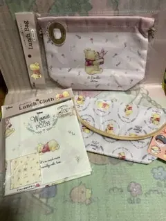 新品未使用】リトルミイポーチ・タオルハンカチ おまけ2個マグネット