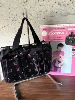 LeSportsac ムック本　いちご柄 バッグ　ヨンアのサムネイル