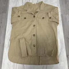 ベージュ ボタン付きシャツ ウエストリボン付き　即購入可‼︎のサムネイル