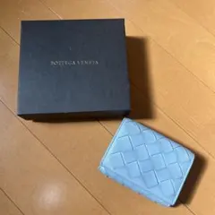 ボッテガ 三つ折り　箱付き