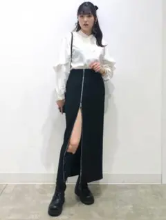 GU フロントジップナローロングスカートQ