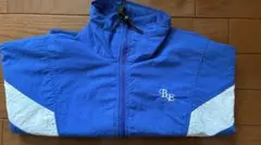 ナイロンジャケット（キッズ120) ブルー