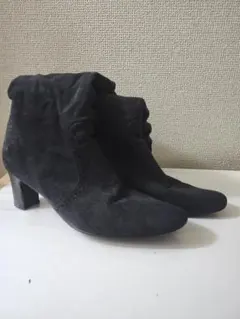 Item thumbnail for item 61503777-4ae8-4f28-b513-193da680729b