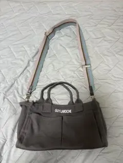 GUY LAROCHE グレー ショルダーバッグのサムネイル