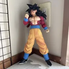 美品ドラゴンボールGT 孫悟空 スーパーサイヤ人4 フィギュア　約30センチ
