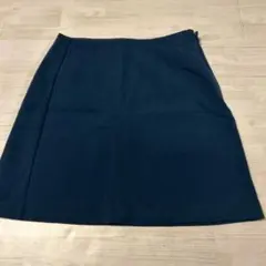 未使用　GU ダークブルー 藍色 ミニスカート 台形　Mサイズ