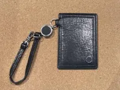 TAKEO KIKUCHI⚫️新品パスケース　リールキーホルダー