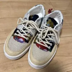 ★美品★ 値下げ‼️Desigual 可愛い花柄 スニーカー キャンバスのサムネイル