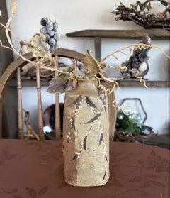 花瓶　四角
