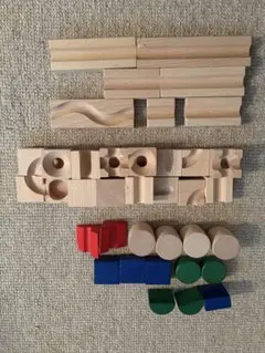 cuboro cugolino 木製玉の道 知育玩具のサムネイル