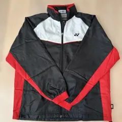 YONEX ウォームアップ　ウィンドブレーカーブラック/レッド　Ｓ