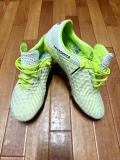 【値下げ交渉可】new balance Visaro Pro HG