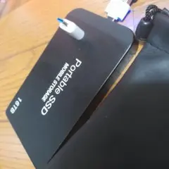 HP ポータブルSSD P800シリーズ Thunderbolt 3 - 1TB - メルカリ
