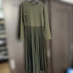 UNIQLO オリーブ 長袖 プリーツ ワンピース L