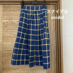 スナイデル　snidel 青と黄色のチェック柄 フレアスカート ひざ〜膝下丈