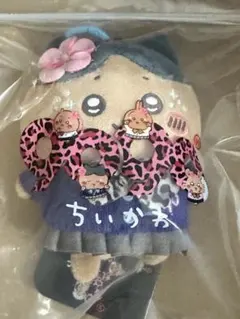 YZ STORE ちいかわ 9090 ぬいぐるみマスコット ハチワレ - メルカリ