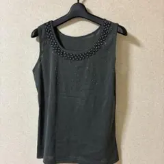 【値下げ】ビーズ装飾付きダークグレータンクトップ M-L