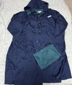 ファミリア　レインコート