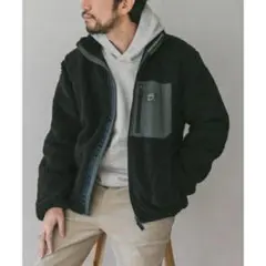 防風 フリースジャケット