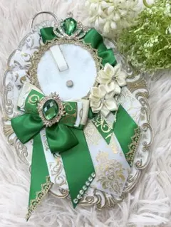ハンドメイド 痛ロゼット グリーン×ホワイト