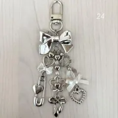 ビーズ ストラップ キーホルダー