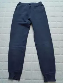 ユニクロ　ドライスウェットパンツ　ネイビー 　160