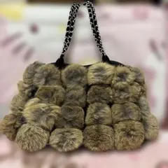 レディース[美品]新品未使用ふわもこバッグ