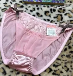 Item thumbnail for item 984e41fe-a6c3-46b3-a1e1-d1dd9cd43738