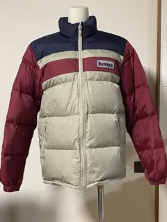 ダウンジャケット 赤・青・ベージュ