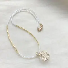 【No.250】  ビーズネックレス 韓国 シンプル フラワーモチーフ