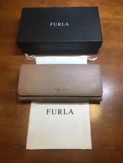 【値下げ】【美品】FURLA フルラ　Wホック二つ折り長財布バビロンサフィアーノ