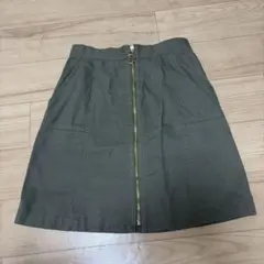 Ray Cassin ミニスカート