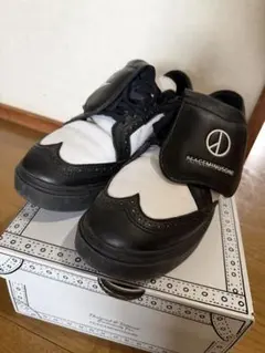 PEACEMINUSONE × NIKE スニーカー